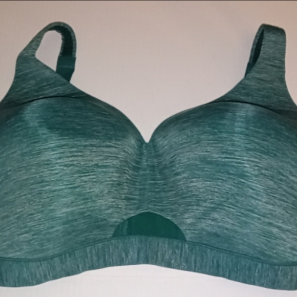 Cacique Other - Cacique Lightly Lined No Wire Women's Green Bra Sz 40H